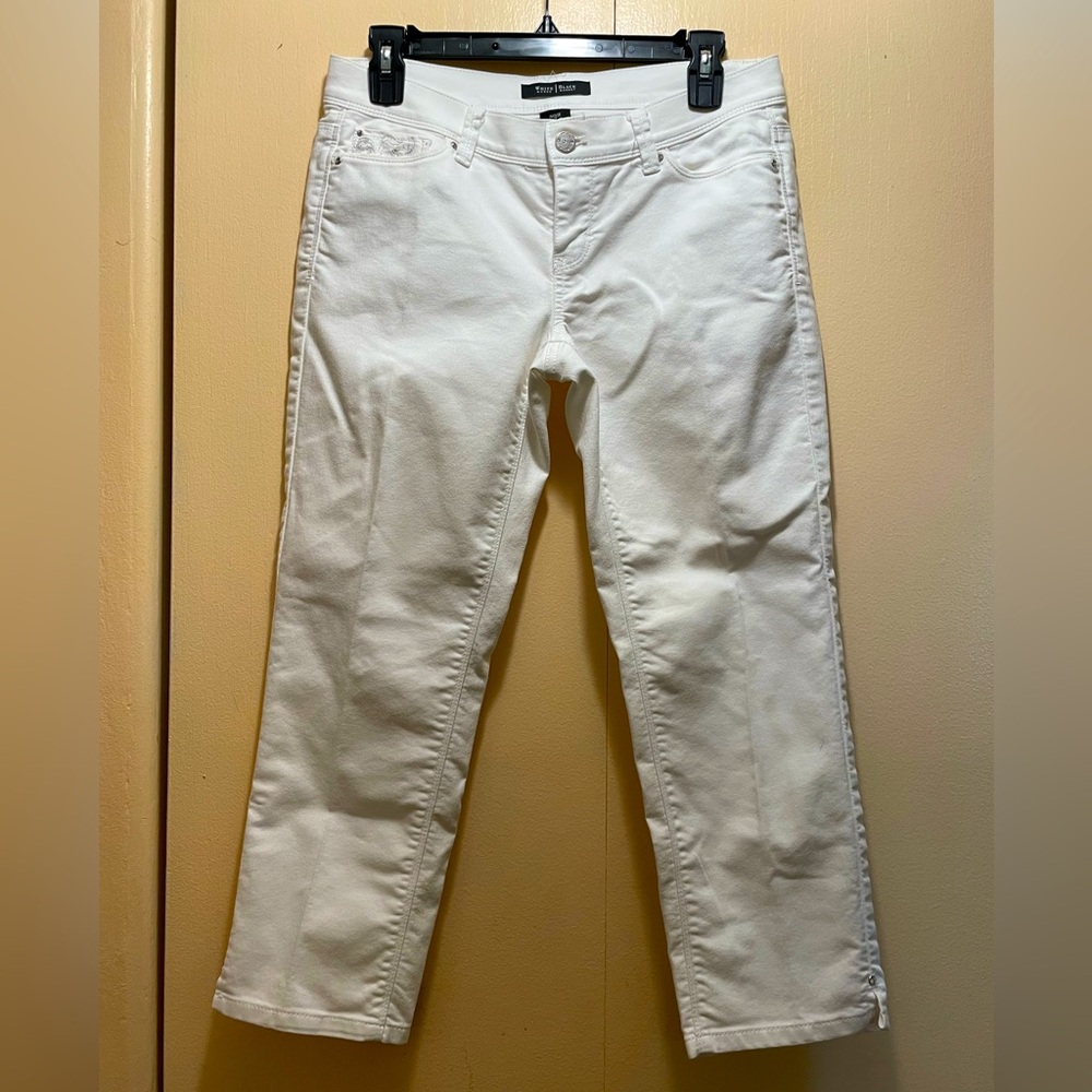 EUC- WHBM “Slim Crop” white jeans